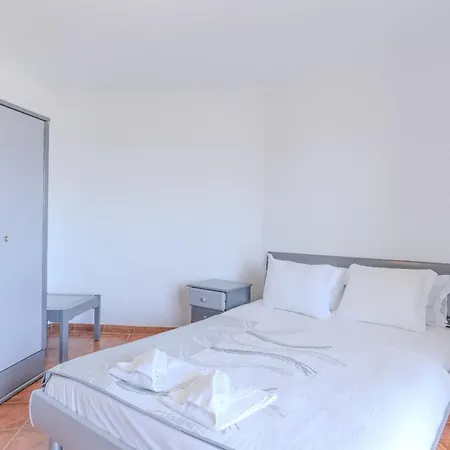 #415 Charming Apartment Albufeira